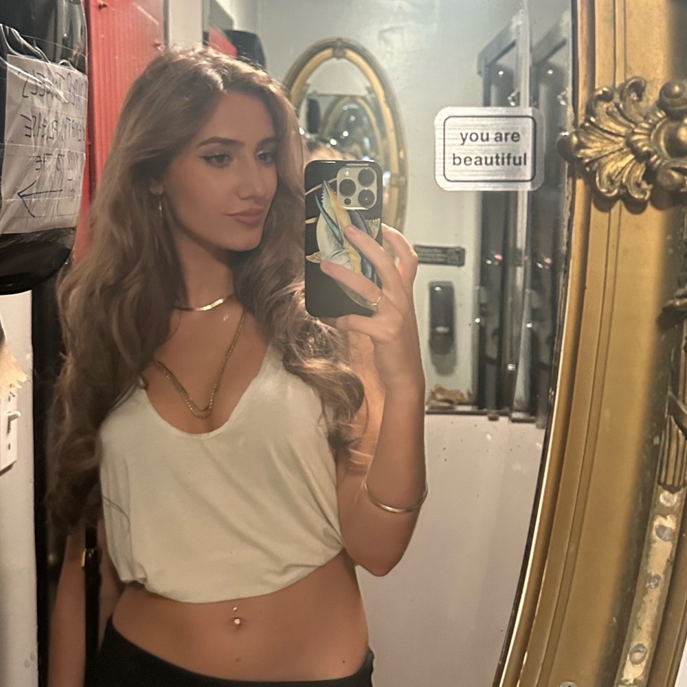 Meet your Posher, Lucy